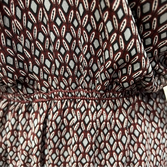 Max Studio Geometric Print Long Sleeve Chiffon Dress Burgundy & Gray Size Medium - Picture 14 of 14